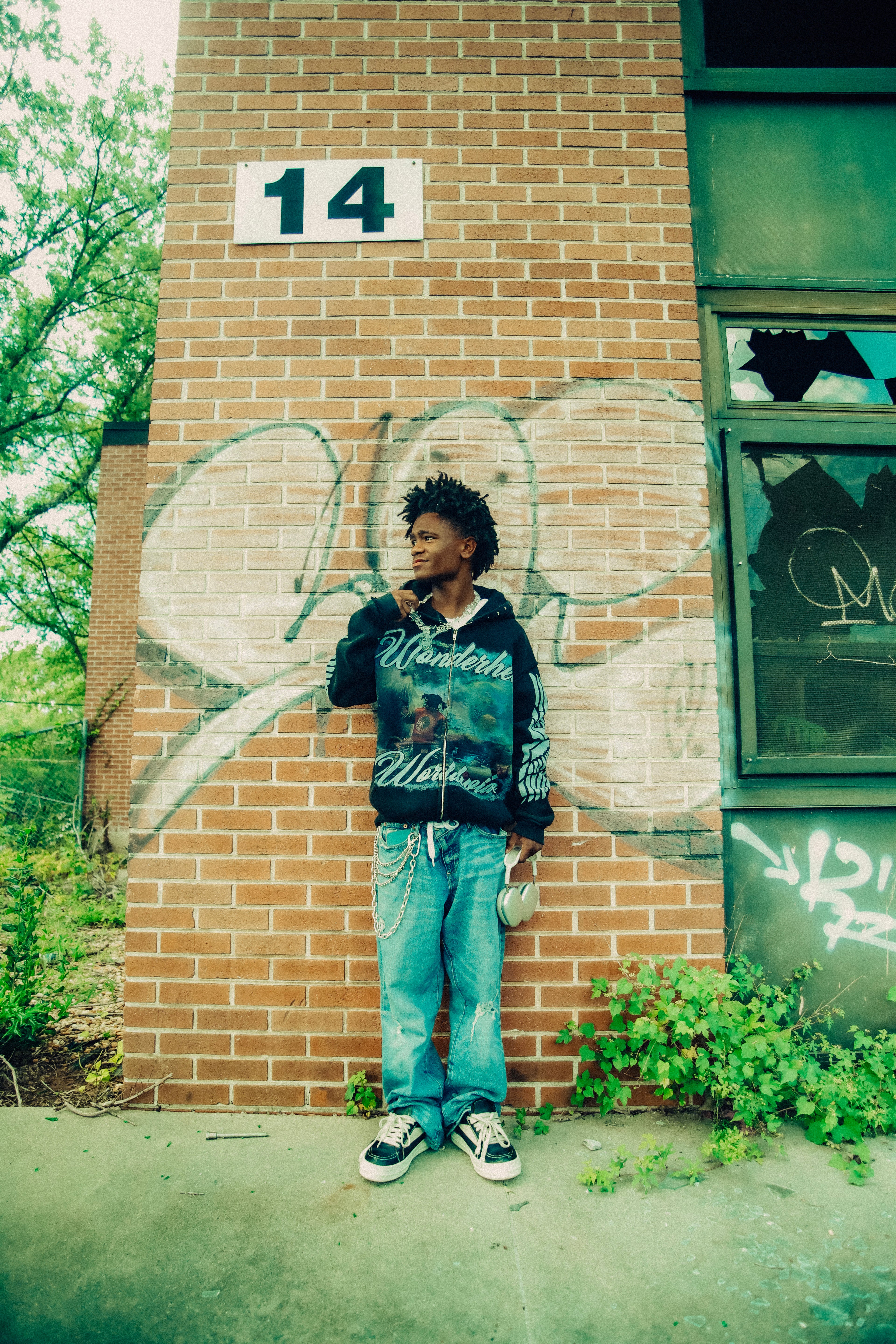 Wonderhell Zip Ups Black