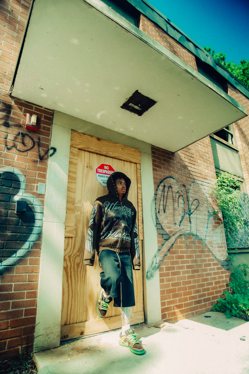 Wonderhell Zip Ups Brown