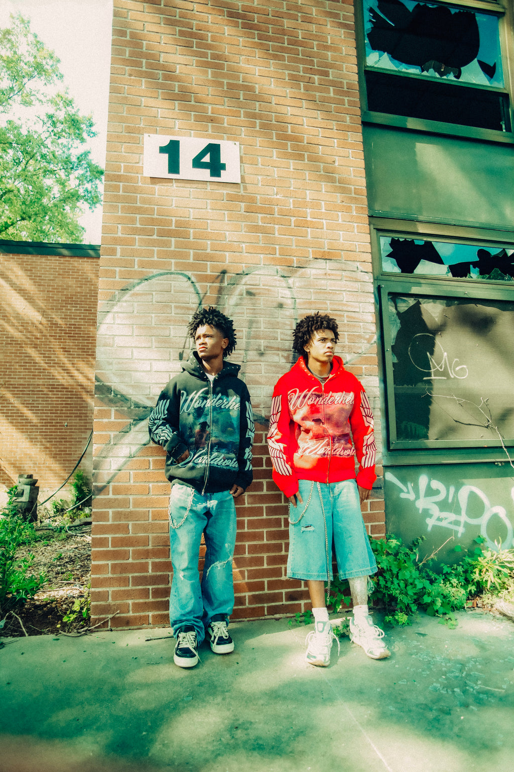 Wonderhell Zip Ups Red